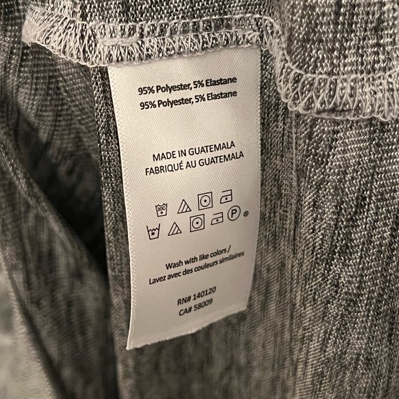 NWT Stella & Dot Women Silver Metallic Sheer V Neck Shirt size Large - Picture 5 of 7